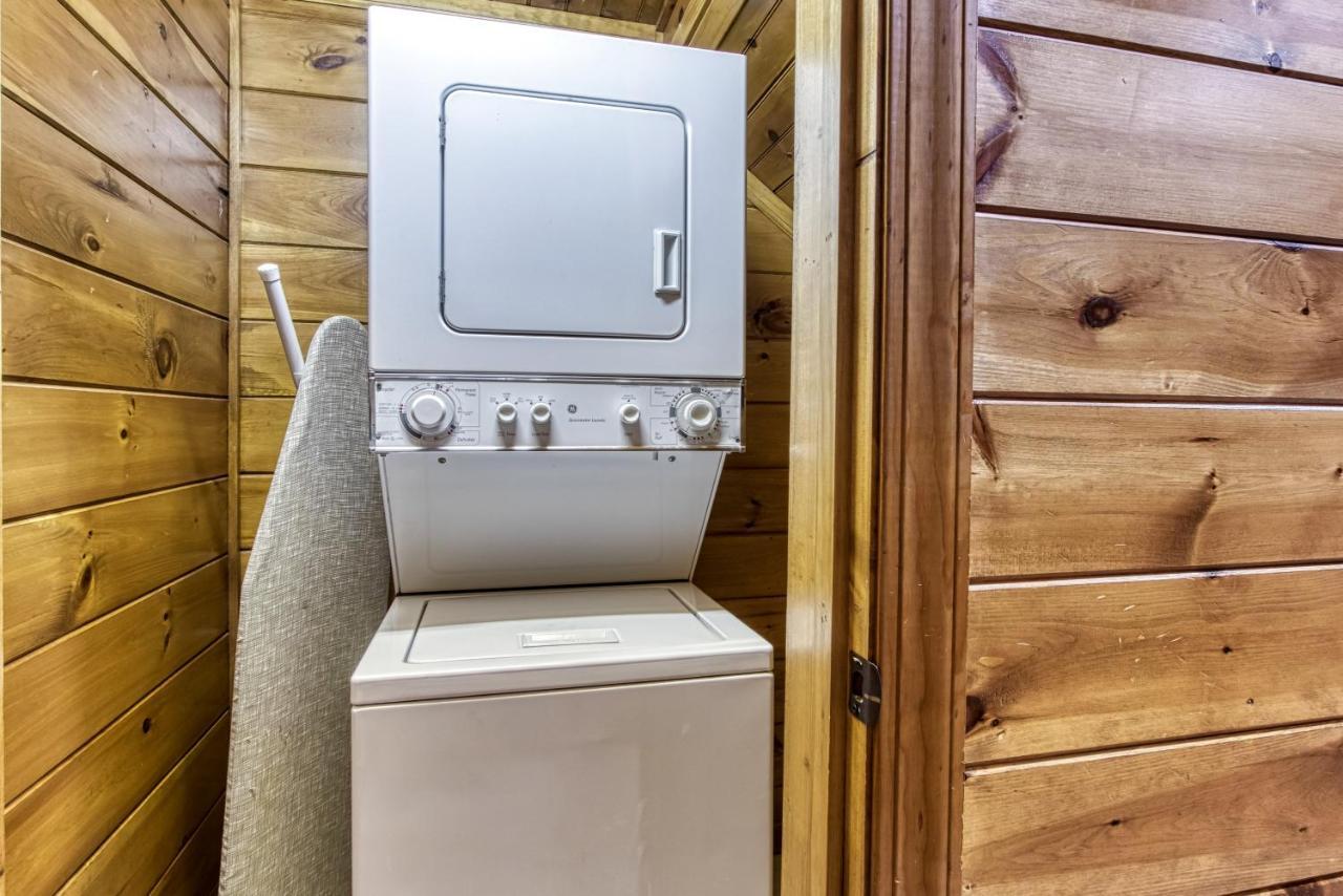 Lazy Bear Lodge Gatlinburg Exterior foto